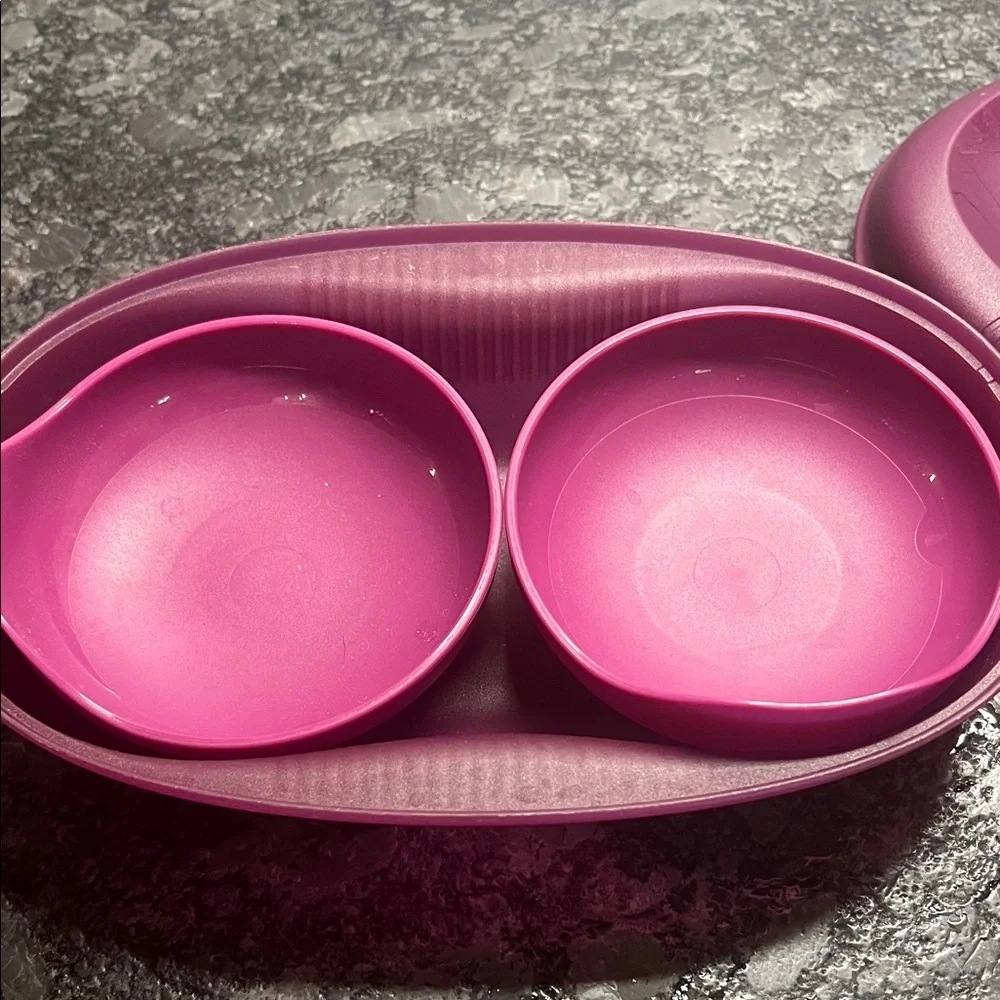 Tupperware Deep Plum microwave Breakfast Maker with cups. Like new